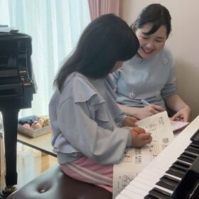 レッスン風景_相模原市南区南台ピアノ教室