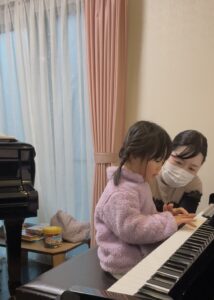 南台ピアノ教室_年少ピアノレッスン
